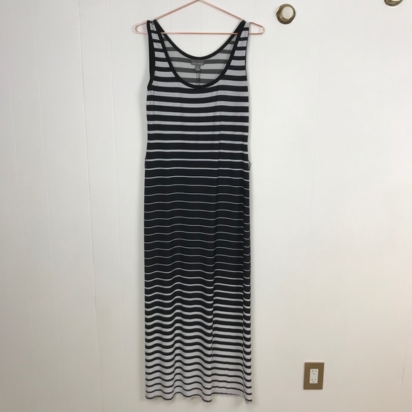 roz & Ali 10 Petite Sleeveless Striped Maxi Dress - Picture 1 of 10